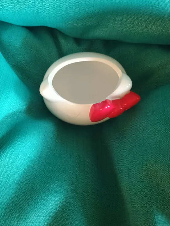 NEW Hello Kitty 2 Piece Bath Set - Picture 8 of 10